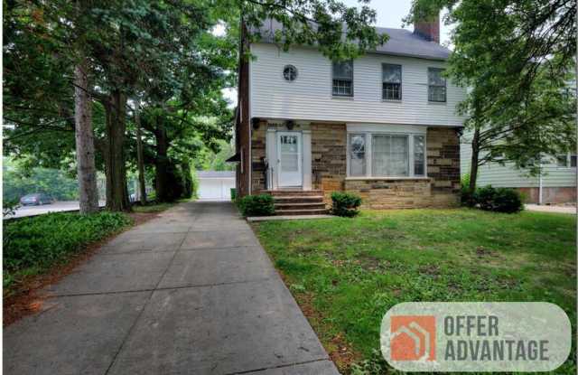 1469 Genesee Road - Floor 3 - 1469 Genesee Road, South Euclid, OH 44121 1469 Genesee Road - Floor 3 - 1469 Genesee Road, South Euclid, OH 44121