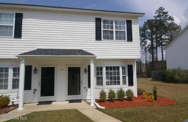 220 Lake Road Gallery 1