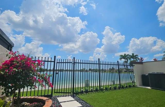 19217 NW 64th Ct photos photos