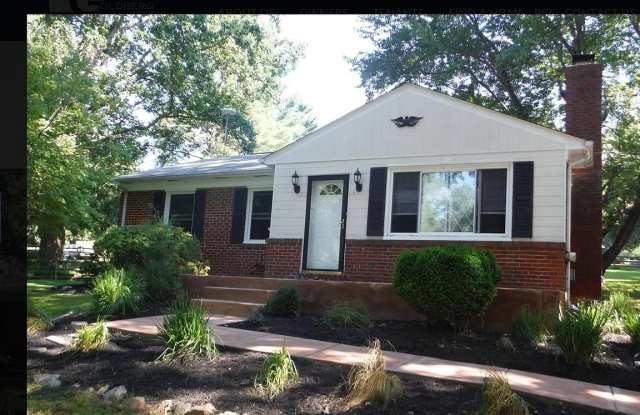 13904 MILLS Avenue photos photos