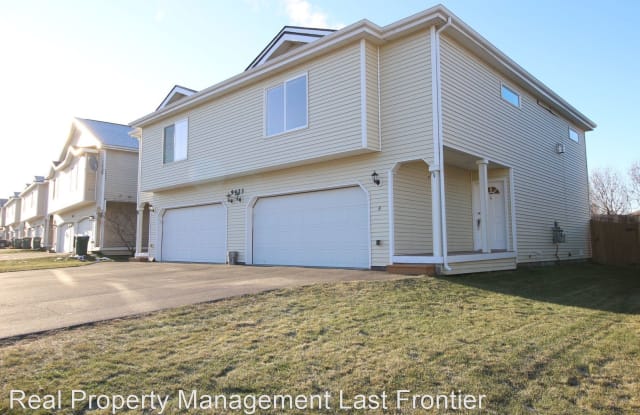 9423 Morningside Loop, Unit B - 9423 Morningside Loop, Anchorage, AK 99515