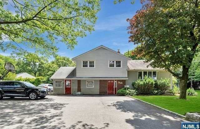 516 Knickerbocker Road Gallery 2