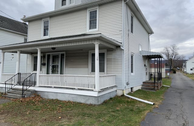 510 Sampson St - 510 Sampson Street, Old Forge, PA 18518
