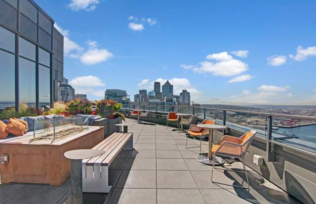 Tower12 Apartments Gallery 3