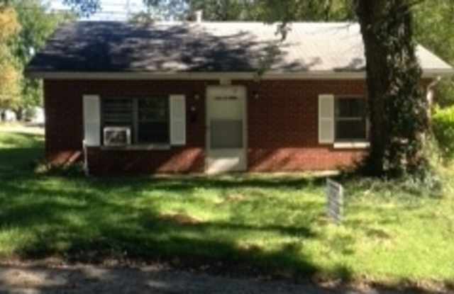 Available August 2026 Monthly rent $1390 photos photos