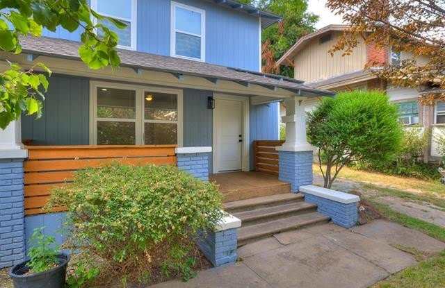 64 N Gillette Avenue photos photos