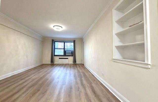 73-50 Bell Boulevard Gallery 4