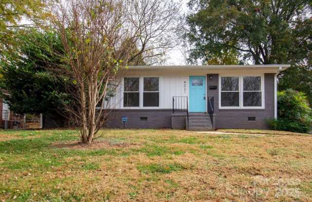 4021 Crestridge Drive photos photos