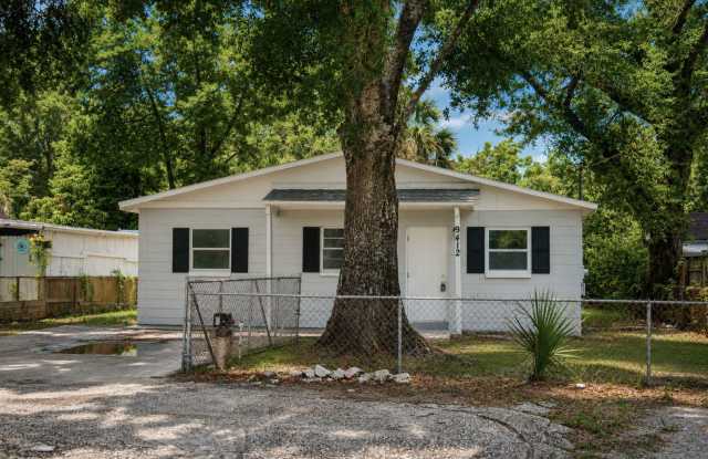 3 Bedroom, 1 Bathroom Home for Rent in Tampa! photos photos 3 Bedroom, 1 Bathroom Home for Rent in Tampa! photos photos