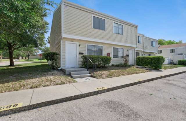 Beautifully Updated 2BR/1.5BA Altamonte Springs Townhome with Modern Finishes photos photos