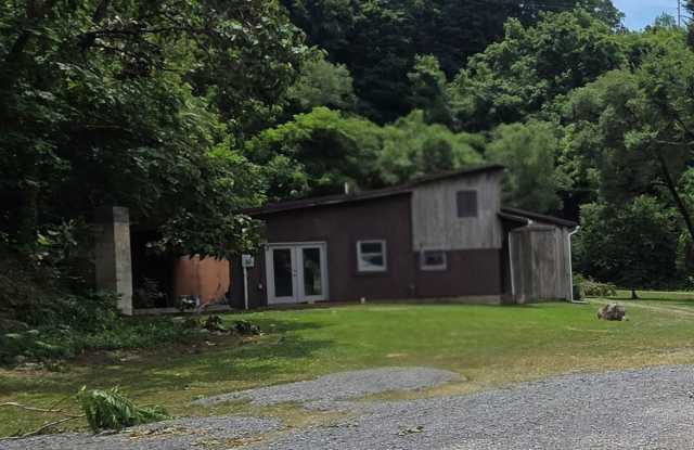 1 Bedroom / 1 Bath Studio Apt  Kingsport TN photos photos