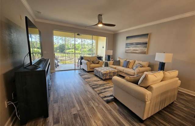 10700 Ravenna Way unit: 204 photos photos