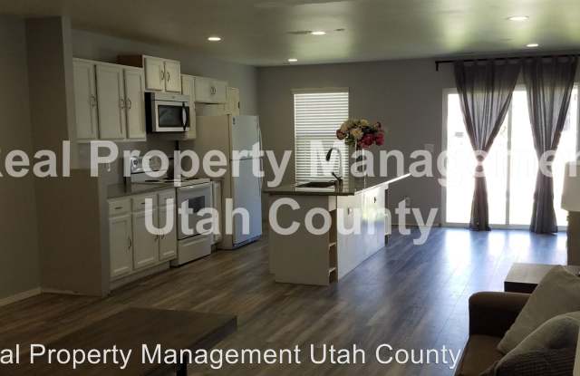 2087 E Summit Way Gallery 4