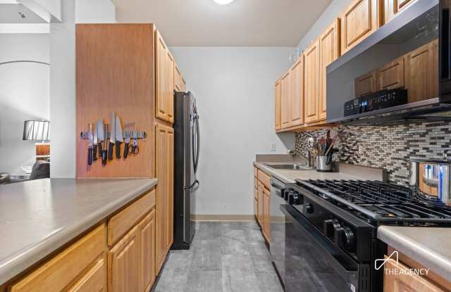130 Bradhurst Avenue Gallery 4