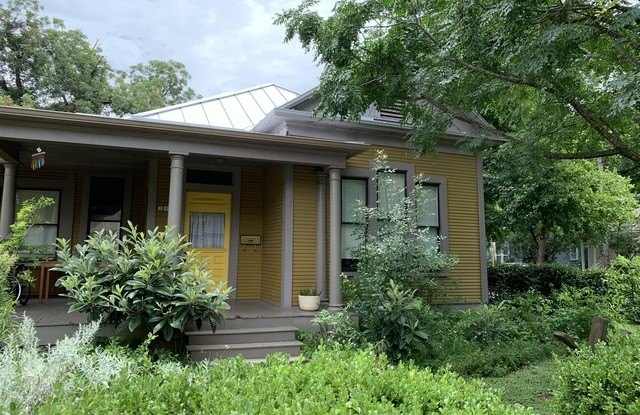 236 Claudia St. - 236 Claudia Street, San Antonio, TX 78210