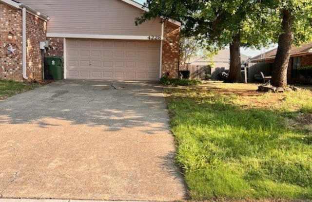 4228 Spring Meadow Lane Gallery 1