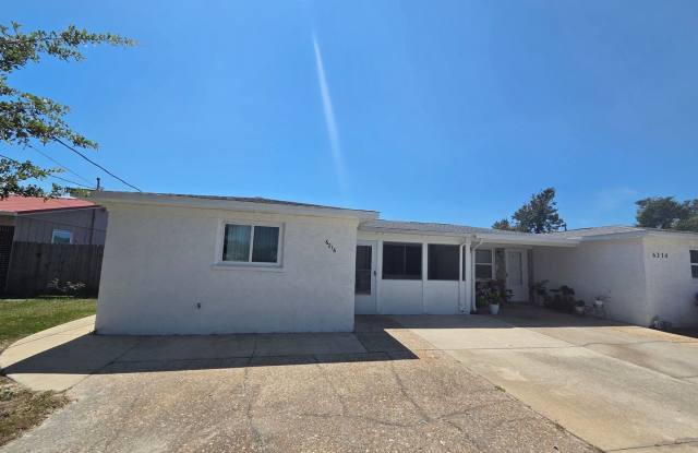 Cozy 3Bed/2Ba Unit, Conveniently Located Near Tyndall AFB! photos photos