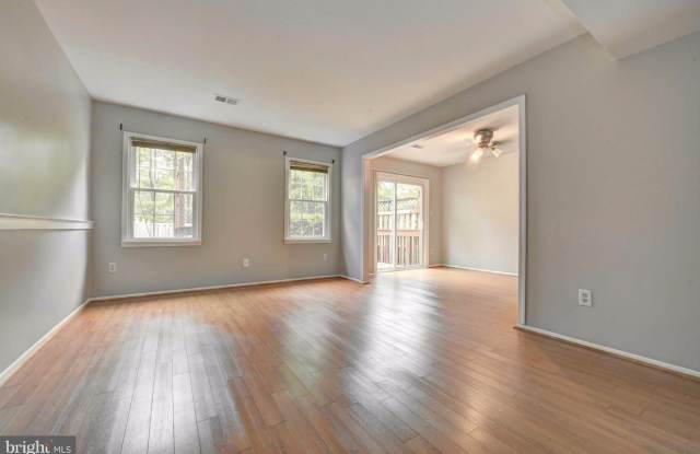 7794 EUCLID Way Gallery 3