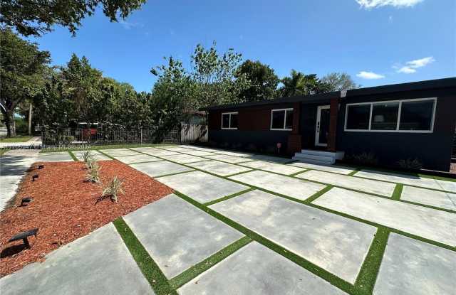 974 NE 145th St - 974 Northeast 145th Street, North Miami, FL 33161