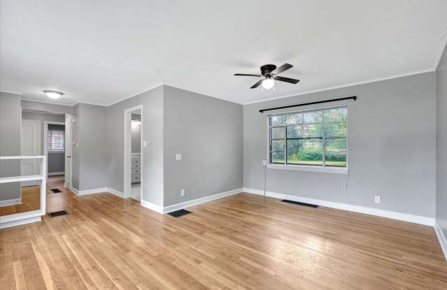Sublease Available February 1st, 2026- Charming 2 Bed, 1 Bath Rental House with Basement and Hardwood Floors photos photos