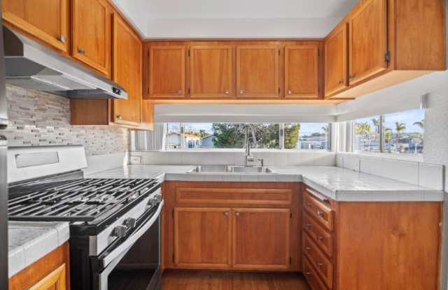 125 Hillcrest Drive photos photos