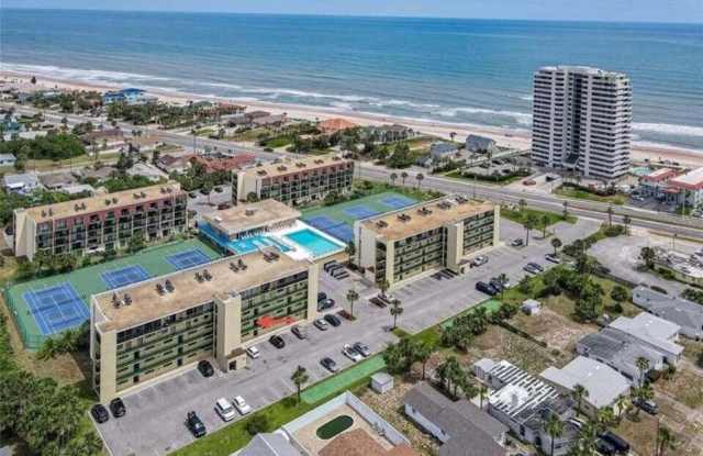 1433 N Atlantic Avenue unit: 227 Gallery 2
