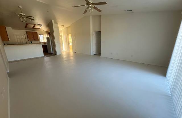 4 bedroom home close to Joshua Tree National Park! photos photos