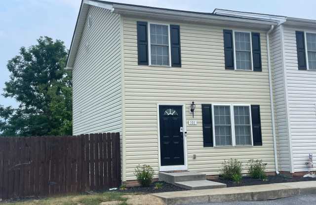 101 KADIES Lane - 101 Kadies Lane, Edinburg, VA 22824