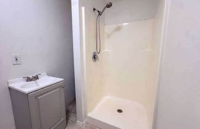 7508 Lower Ridge Rd Gallery 4
