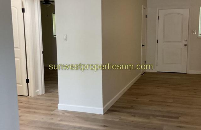 Dustin Ave. N. 2400 - Sunset House photos photos