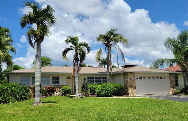 5638 Riverside Drive photos photos