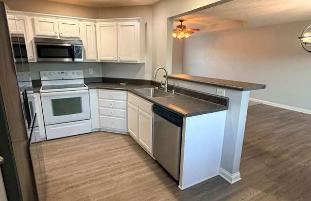 Great home in a well established neighborhood. Gallery 4