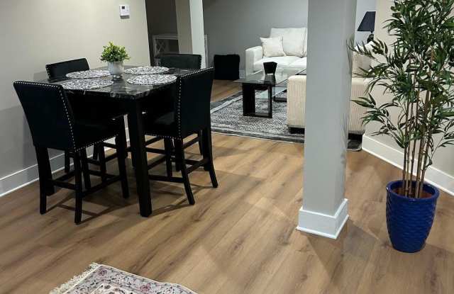 1516 HAMILTON Street NW photos photos