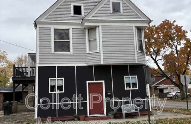 3912 Archwood Avenue - FRONT UP photos photos 3912 Archwood Avenue - FRONT UP photos photos