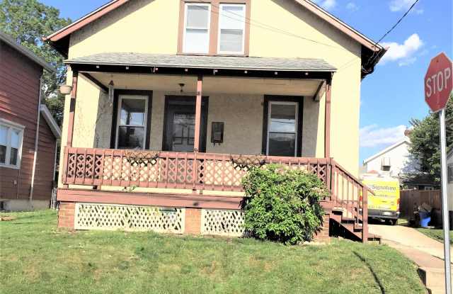 17 W Elbon Rd - 17 West Elbon Road, Parkside, PA 19015