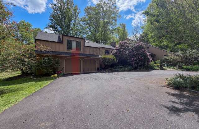 Furnished 4Bedroom/3.5 Bath Home in Ivy photos photos