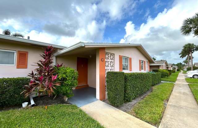 2723 Dudley Drive W photos photos