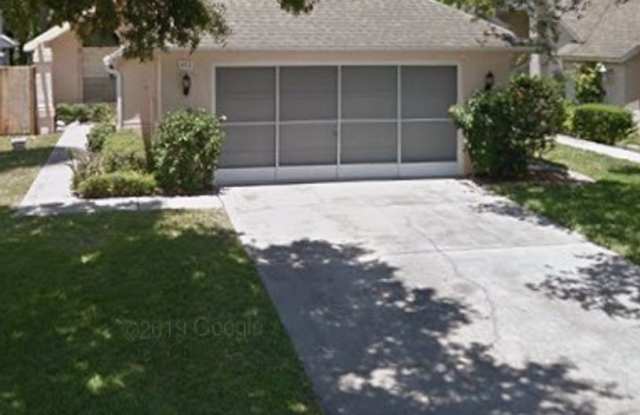 3/2 with 2 car garage in great Vero Beach location! photos photos