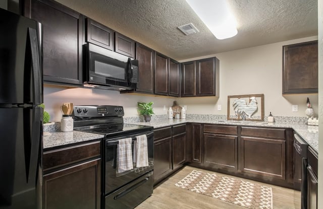 Clearfield Station Apartments Gallery 2