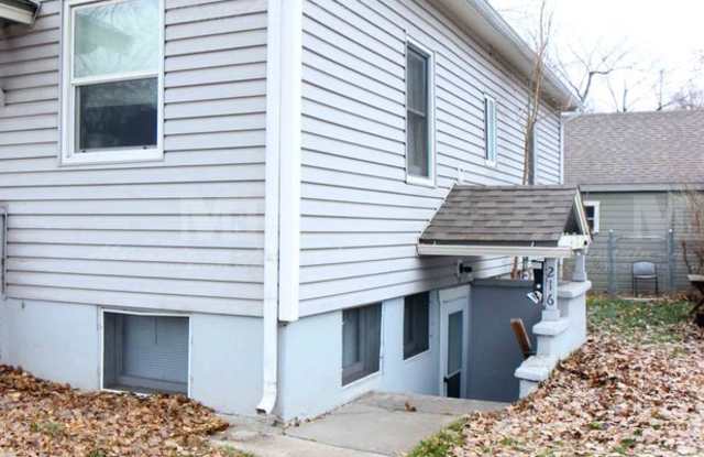 216 E Myrtle Street photos photos