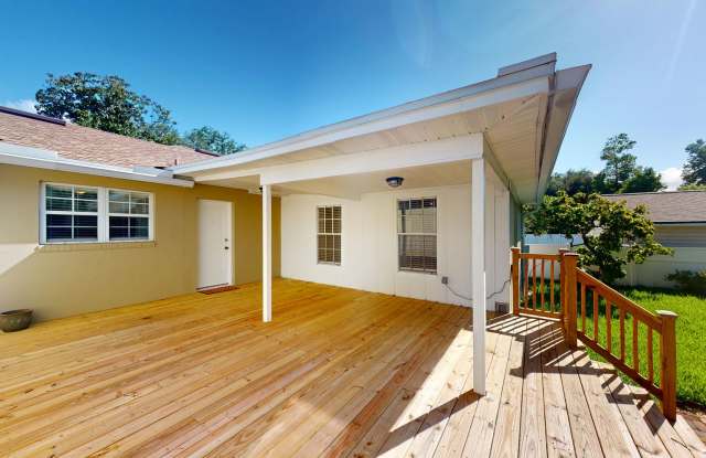 Stunning 4 Bedroom, 2 Bath Home in the Heart of San Marco! photos photos