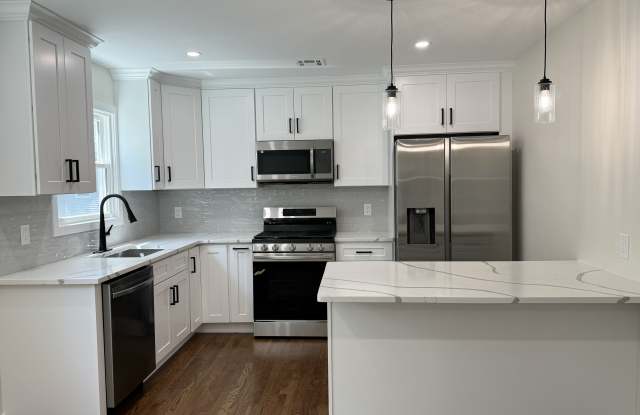 20 Howcroft Road photos photos