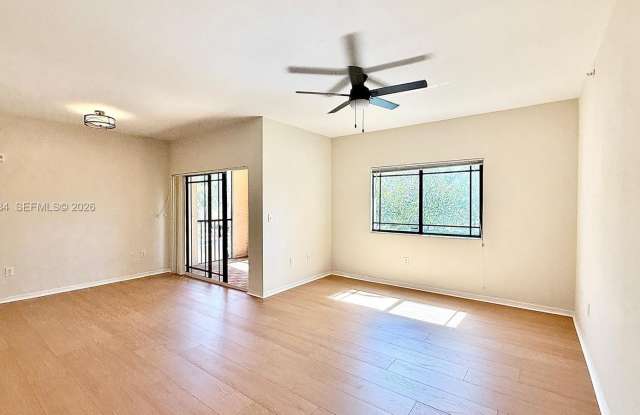 2807 Veronia Dr photos photos