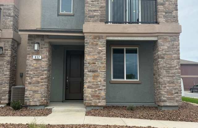 Brand-New 3 Bed | 2.5 Bath Townhome in Carson City photos photos