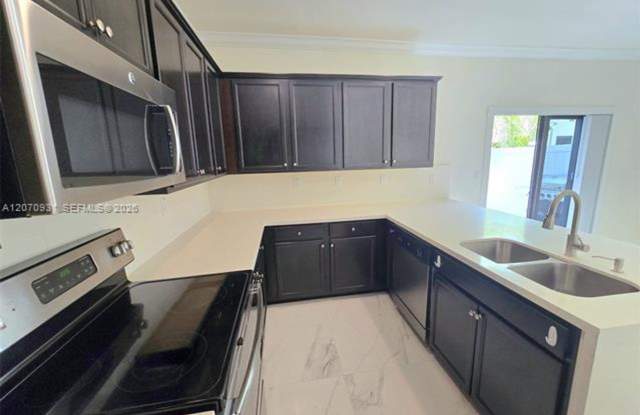9267 W 34th Ct # 9267, Hialeah, FL 33018 photos photos
