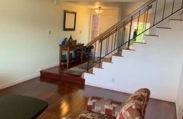 3404 Westwood CT Gallery 2