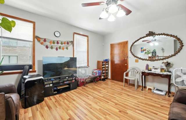 175 VAN WINKLE AVE Gallery 3