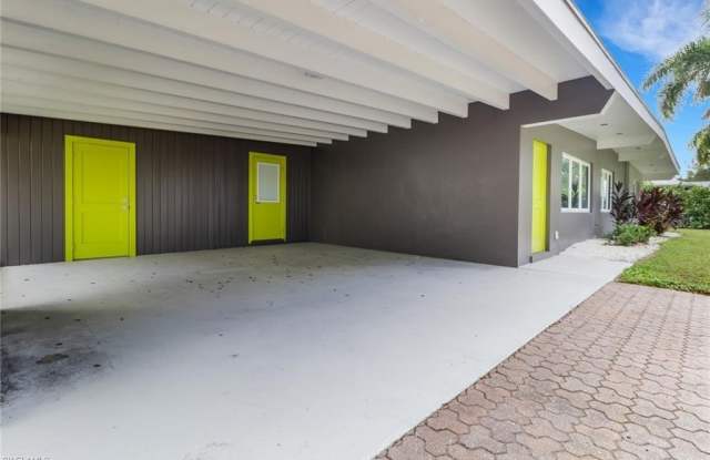5150 Sand Dollar Ln Gallery 4