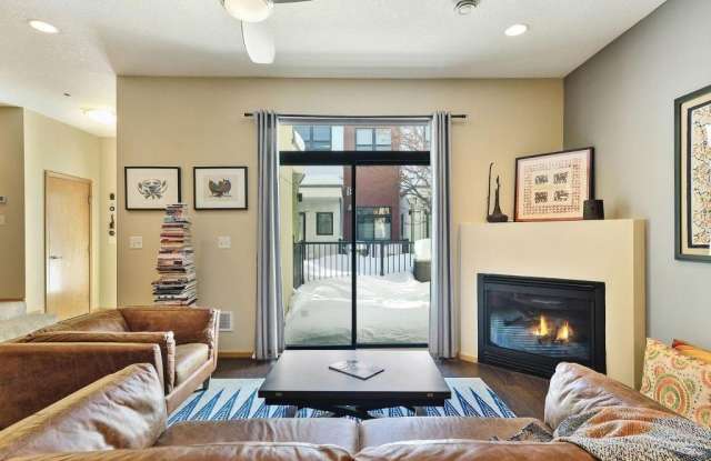 2818 Aldrich Avenue S Gallery 4