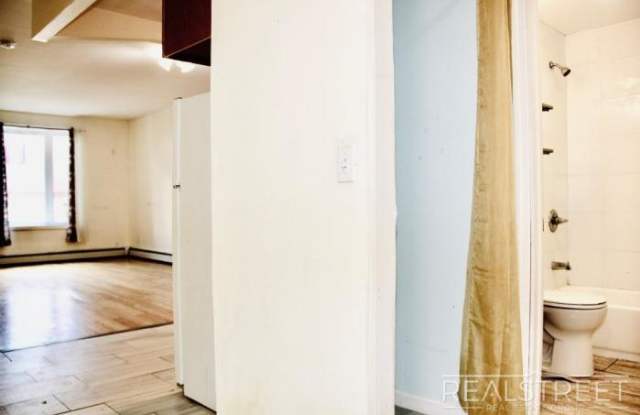 409 Rutland Road Gallery 3